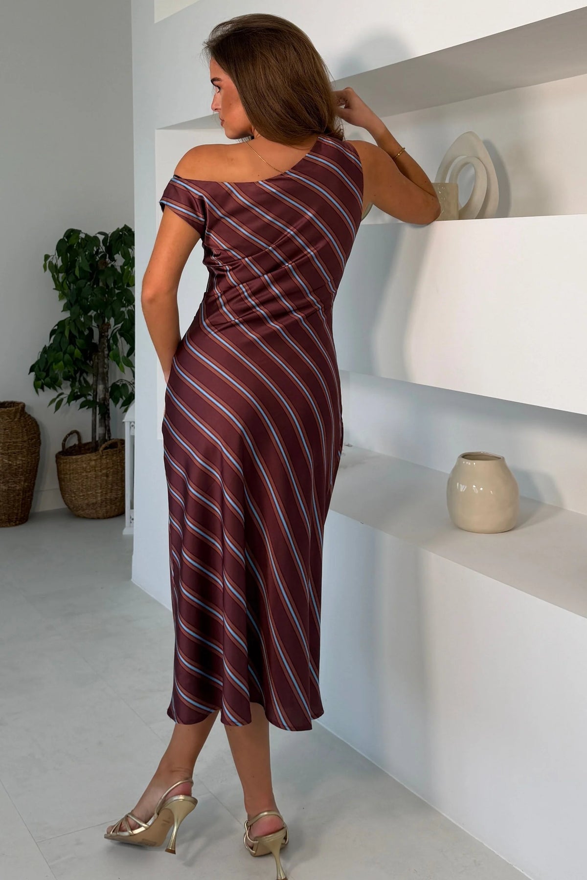 Girl In Mind Margot burgundy striped off shoulder midi dress, back model view
