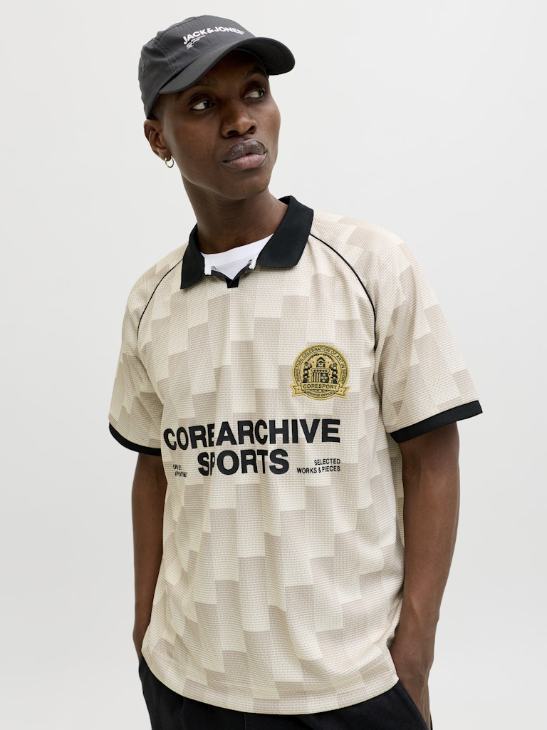 JACK JONES CORE Breeze Football Aop Mesh Tee-Sweet Corn Sweet Corn side view