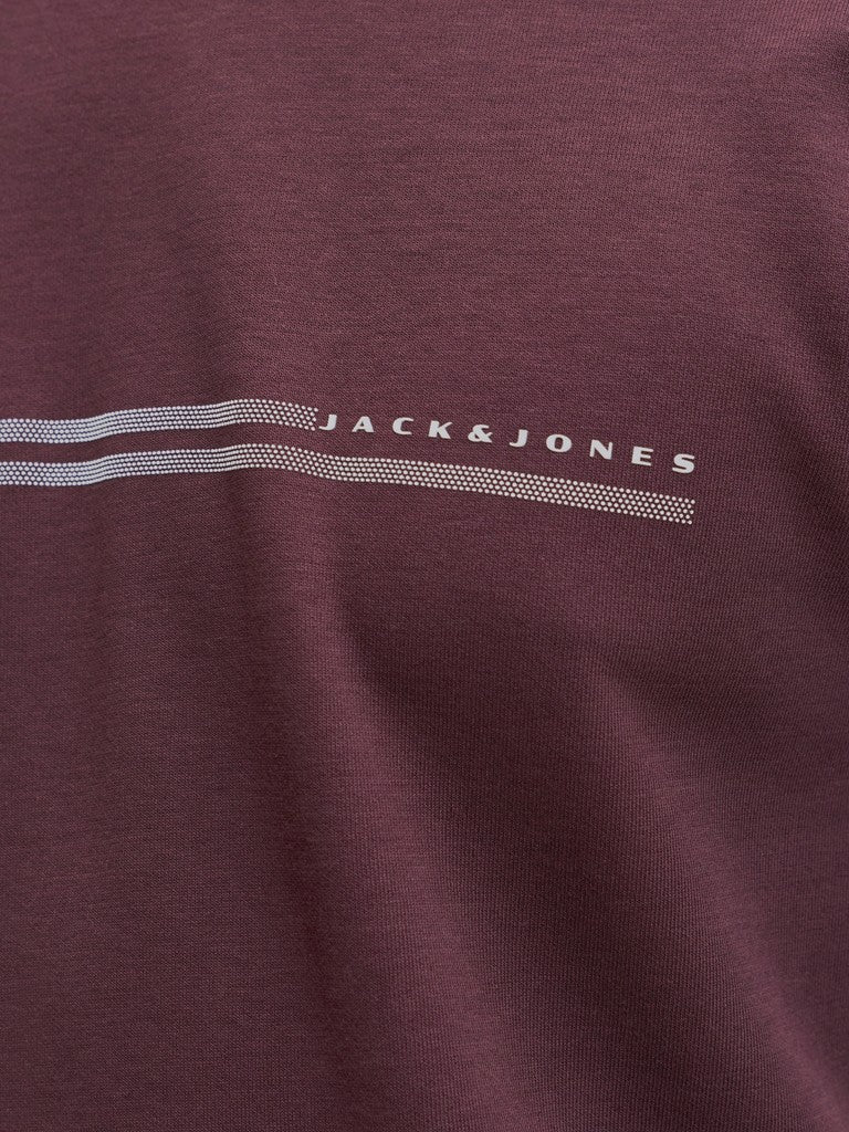 JACK & JONES Fusion Chest Brand Tee Crew in Fudge chest logo print detail