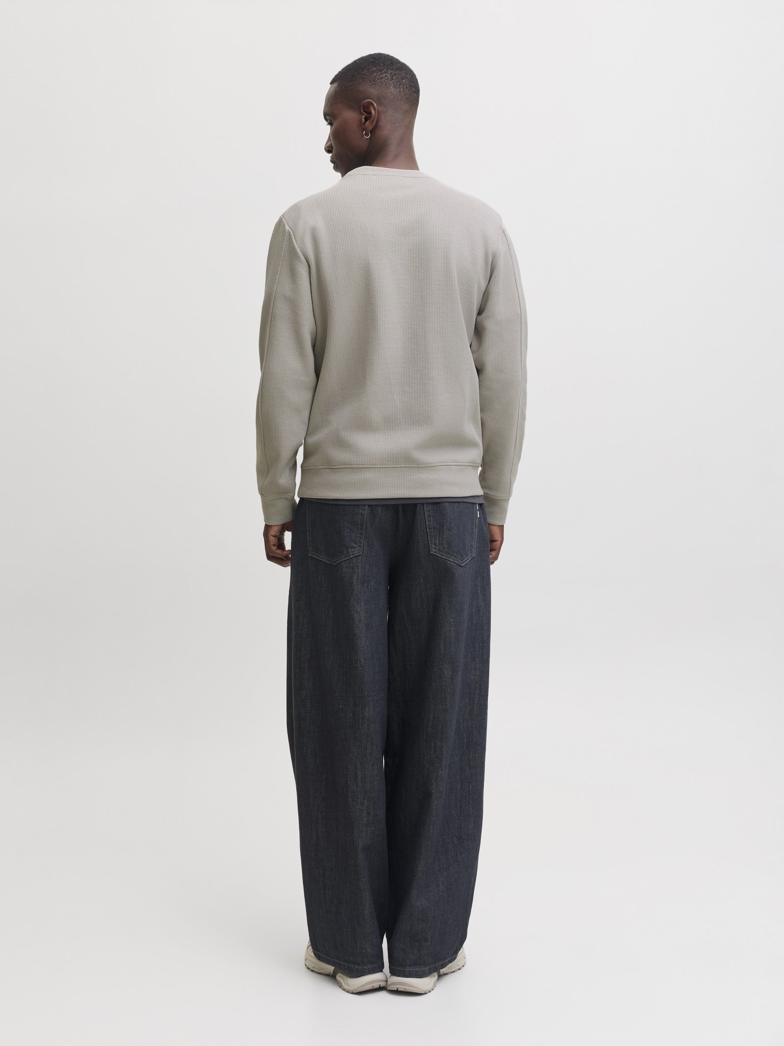 JACK & JONES Fusion Waffle Brand Sweatshirt Crew Neck in Dove back model view