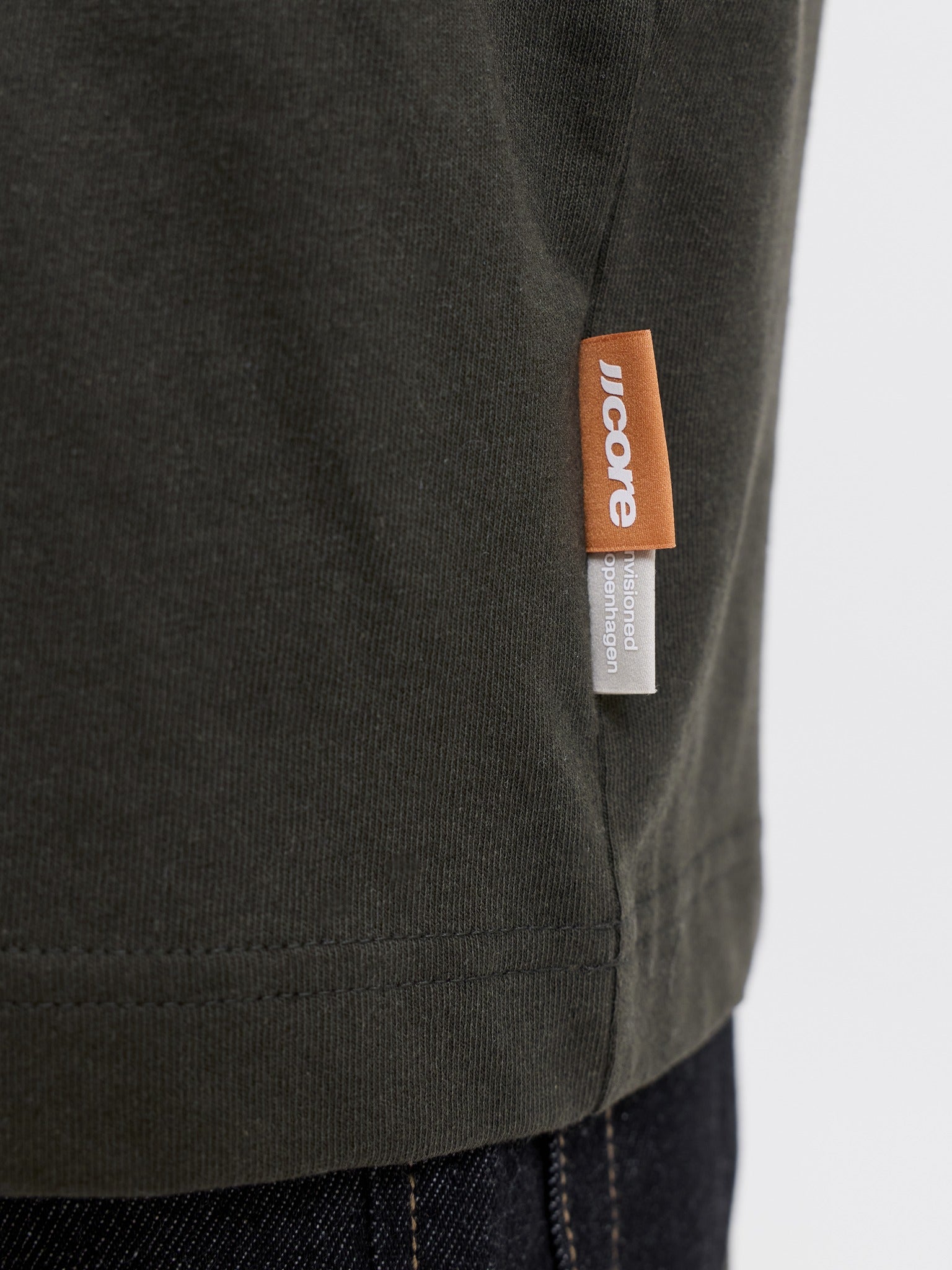 Jack Jones Youths Club Back Script Crew Neck Tee Junior in Peat logo tab detail