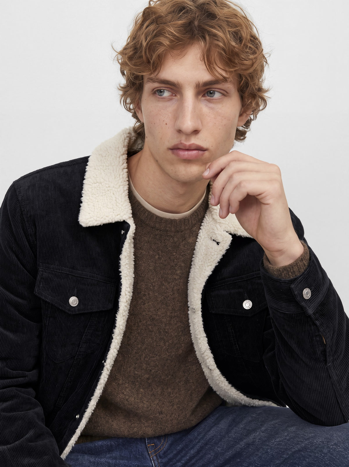 JACK & JONES Connor Corduroy Trucker Jacket in Dark Navy seated view