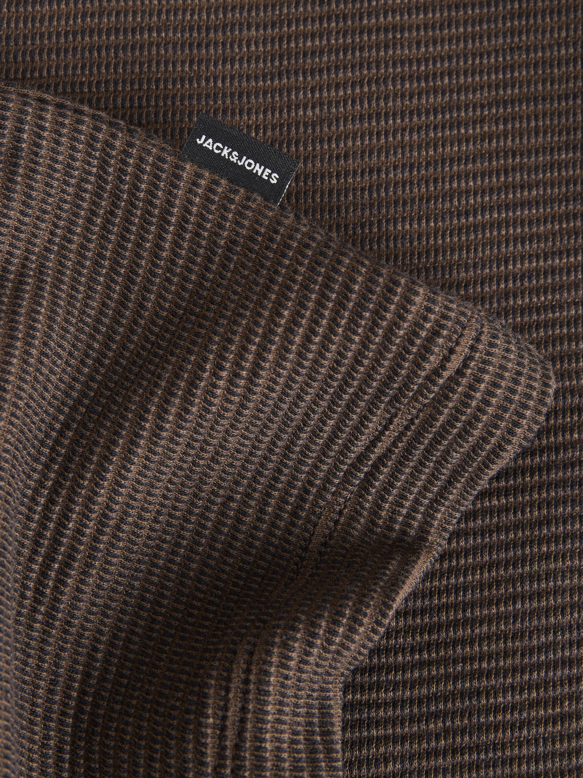JACK & JONES Theo Polo in Chocolate Martini textured fabric detail