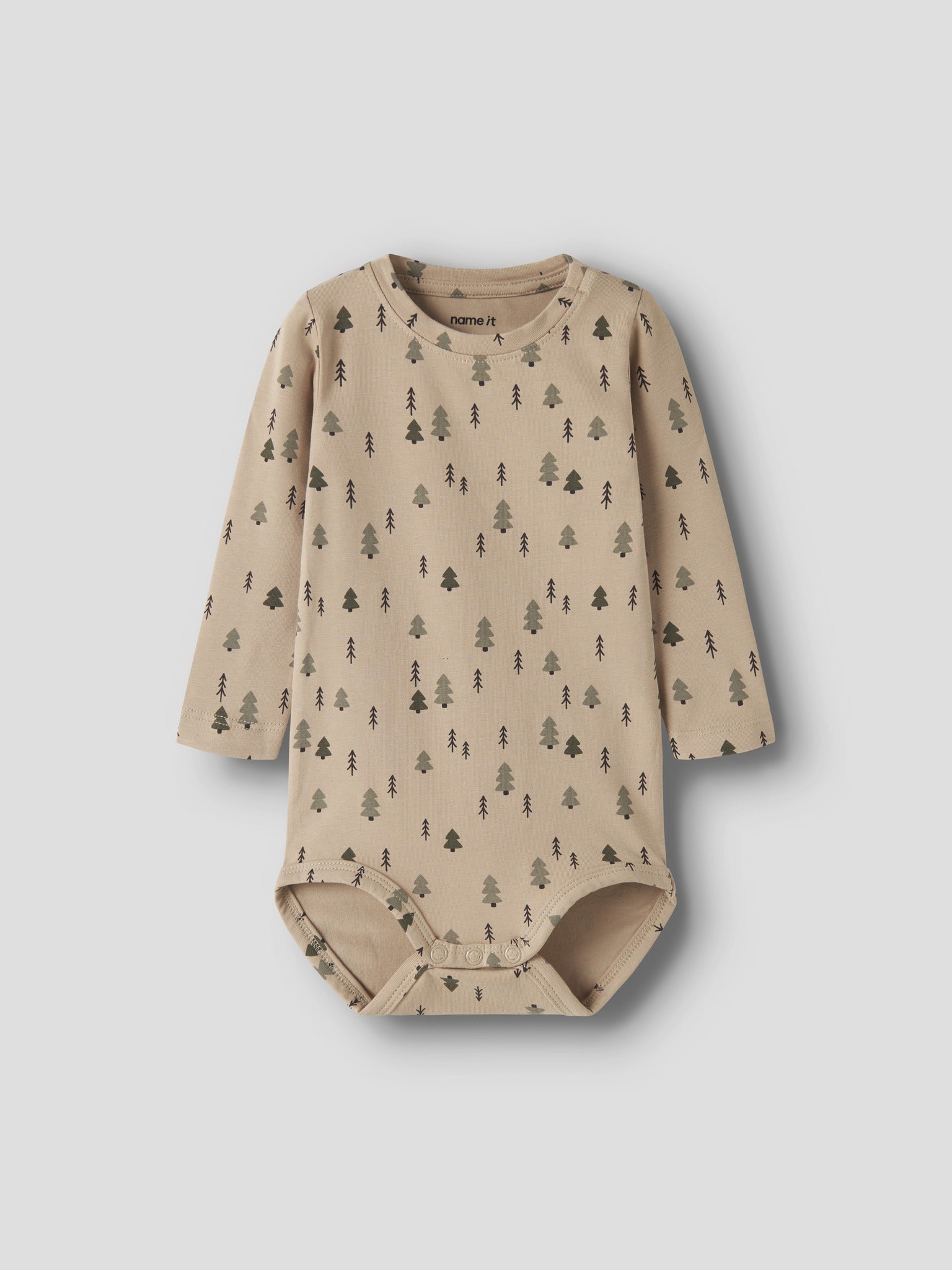 NAME IT Vroels Long Sleeve Bodysuit in Sesame Trees full front view