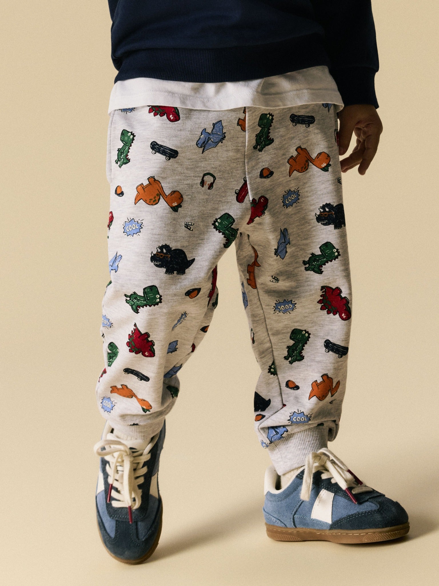 NAME IT Leon Sweat Pants in Light Grey Melange front model view