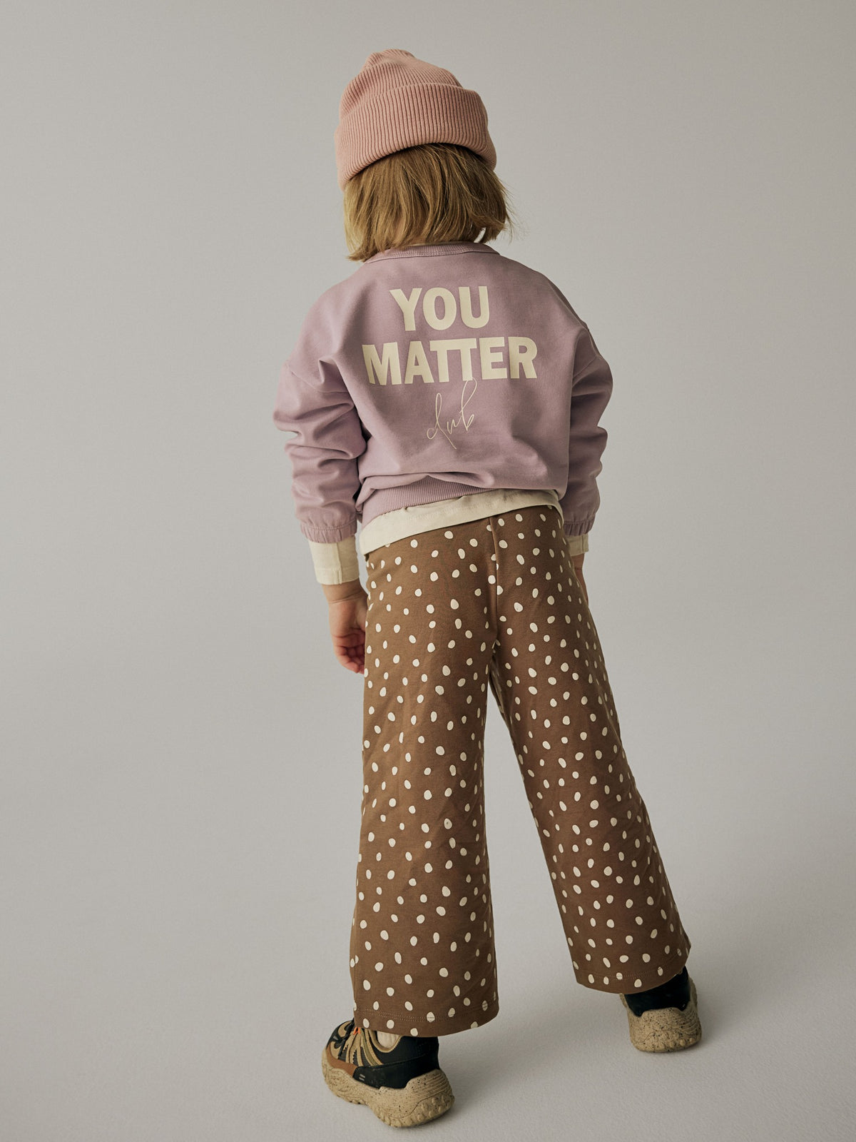 NAME IT Ryfie Girls' Sweatshirts in Mauve Shadows back view on model (image 2)