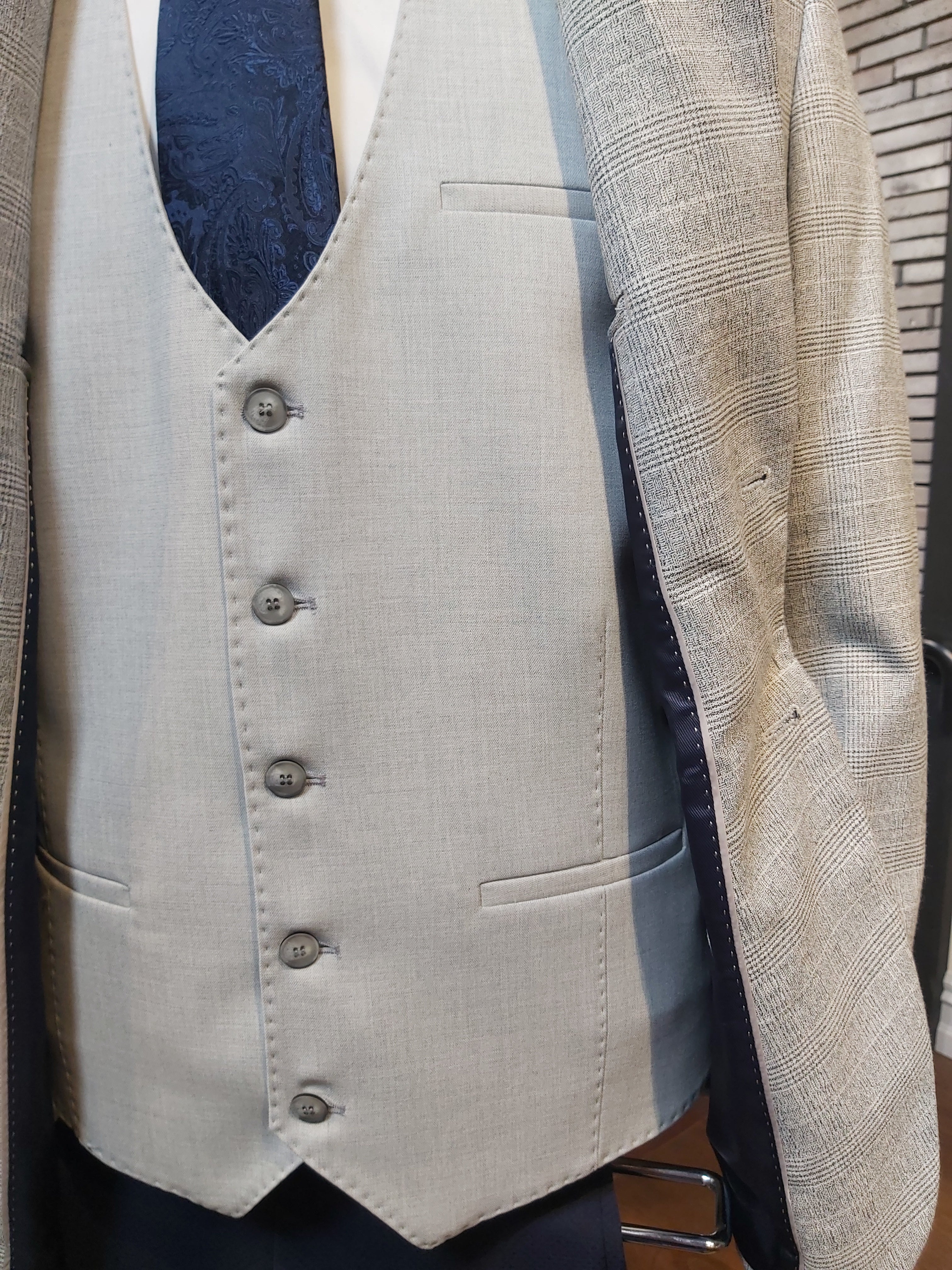 BENETTI Albert Silver Waistcoat SILVER model front view