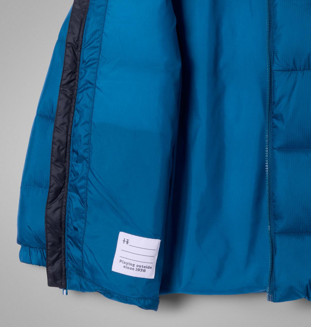 Columbia Boys Puffect II Puffer Jacket - Phoenix Blue/Black, inside view
