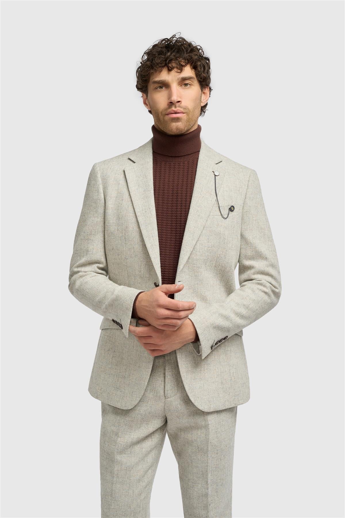 Model front view of Thomas pearl grey blazer