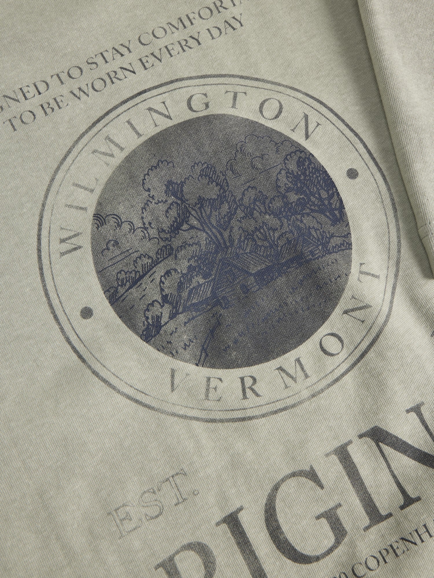 JACK JONES ORIGINALS Nantucket Graphic Back Tee -Seagrass Seagrass detail view