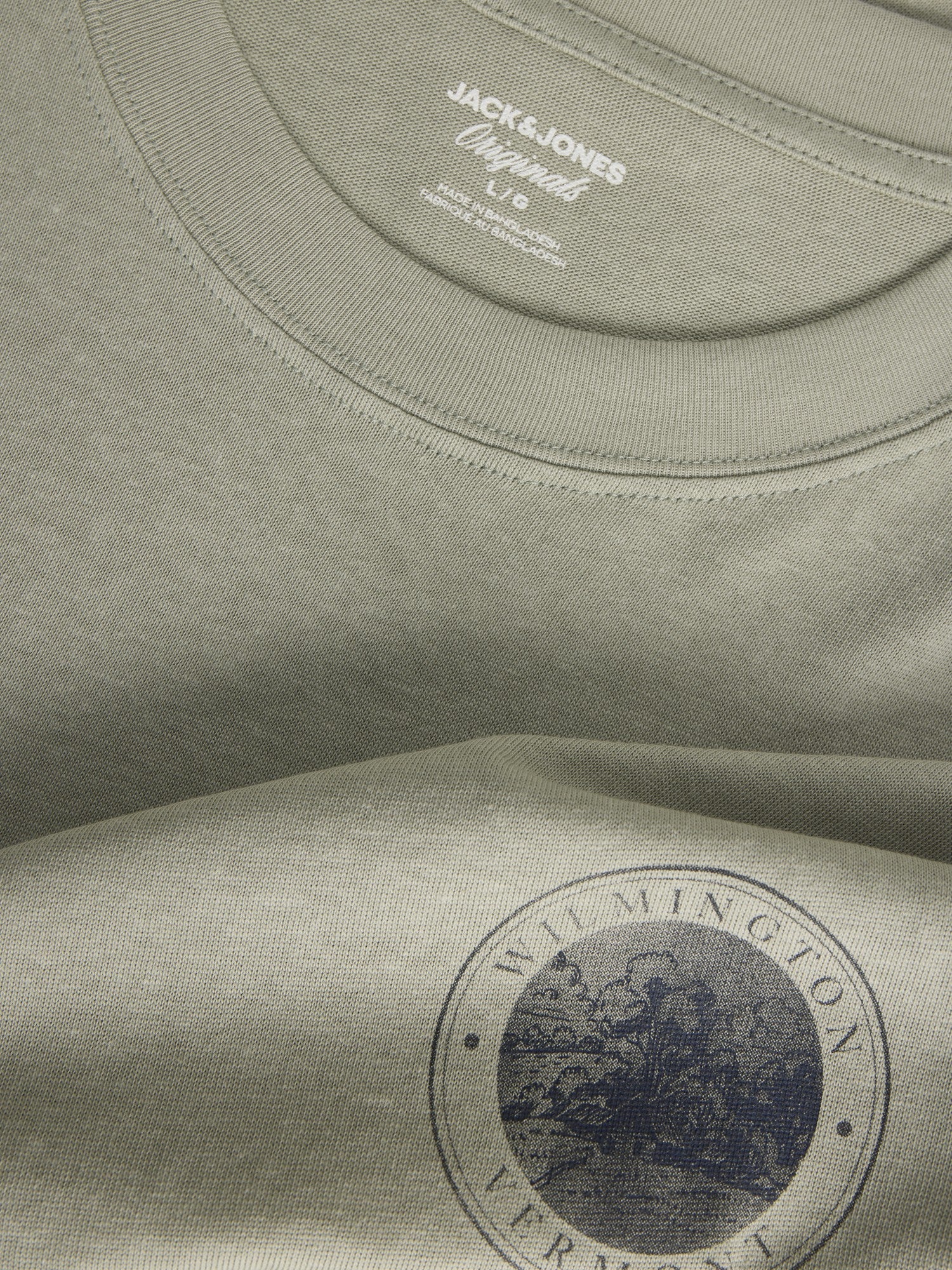 JACK JONES ORIGINALS Nantucket Graphic Back Tee -Seagrass Seagrass back view