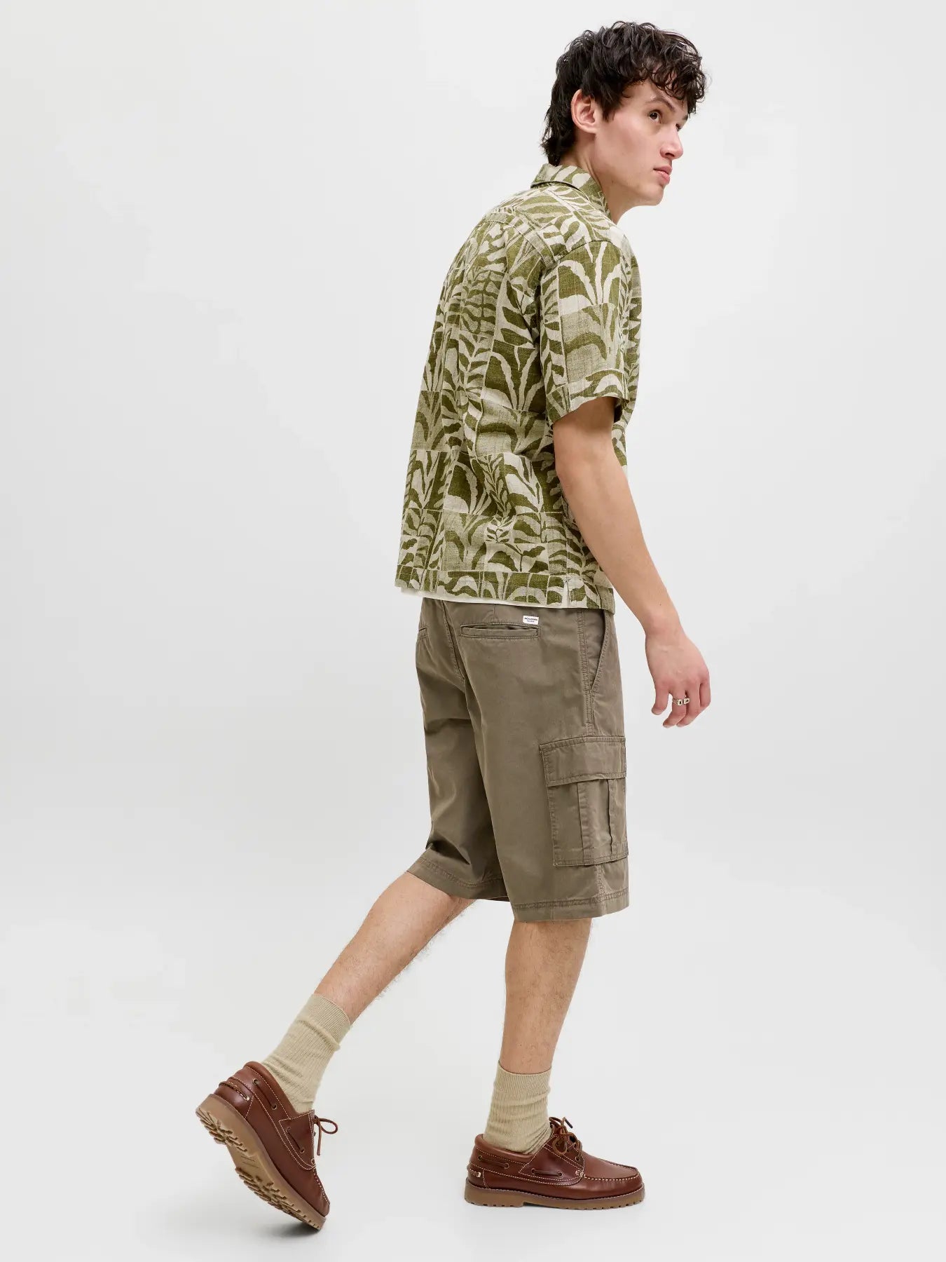 JACK & JONES Cole Matty Mid Cargo Short -Crocodile Crocodile back view