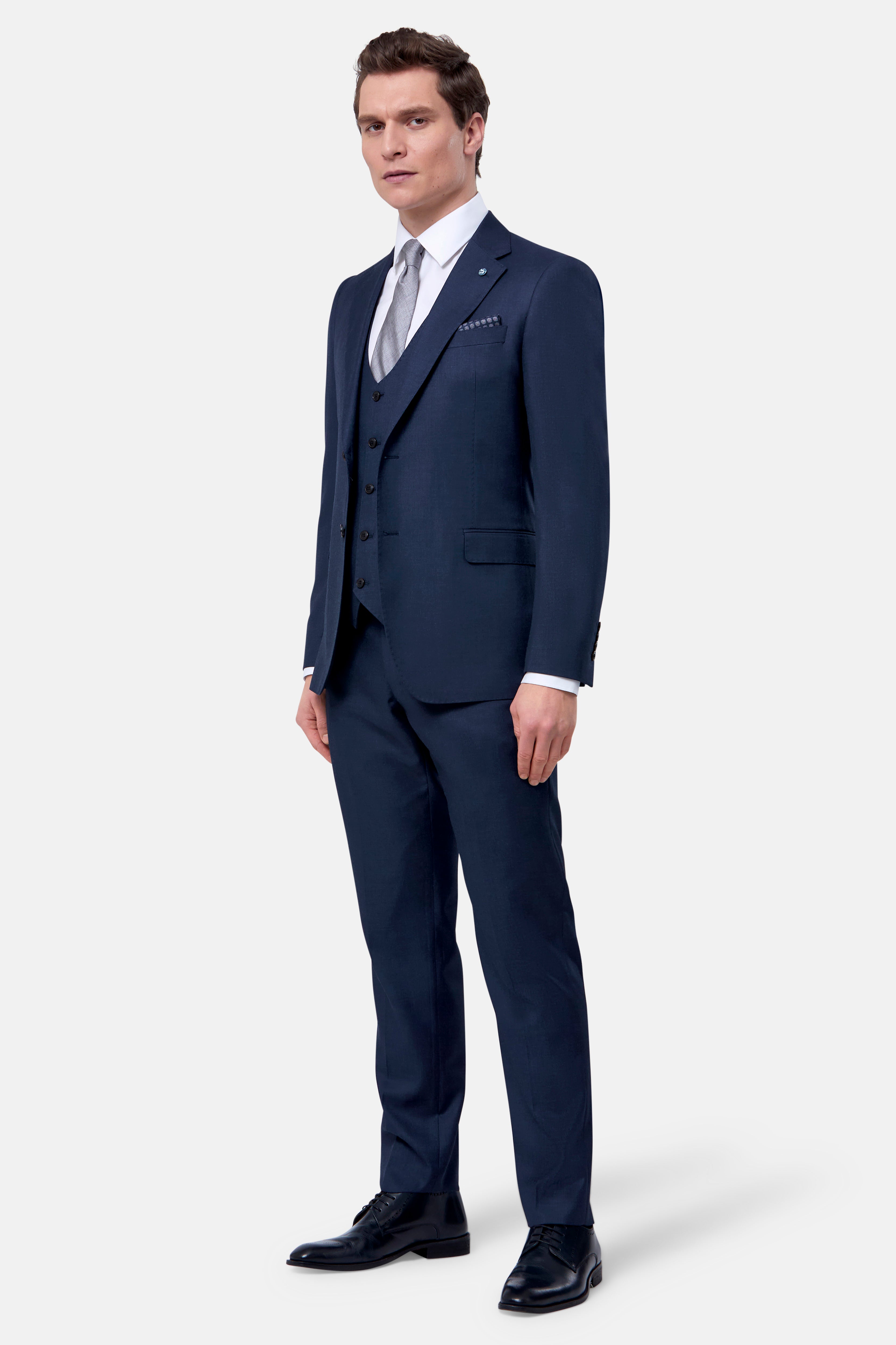 BENETTI Dario Indigo 2 Piece Suit INDIGO model front view