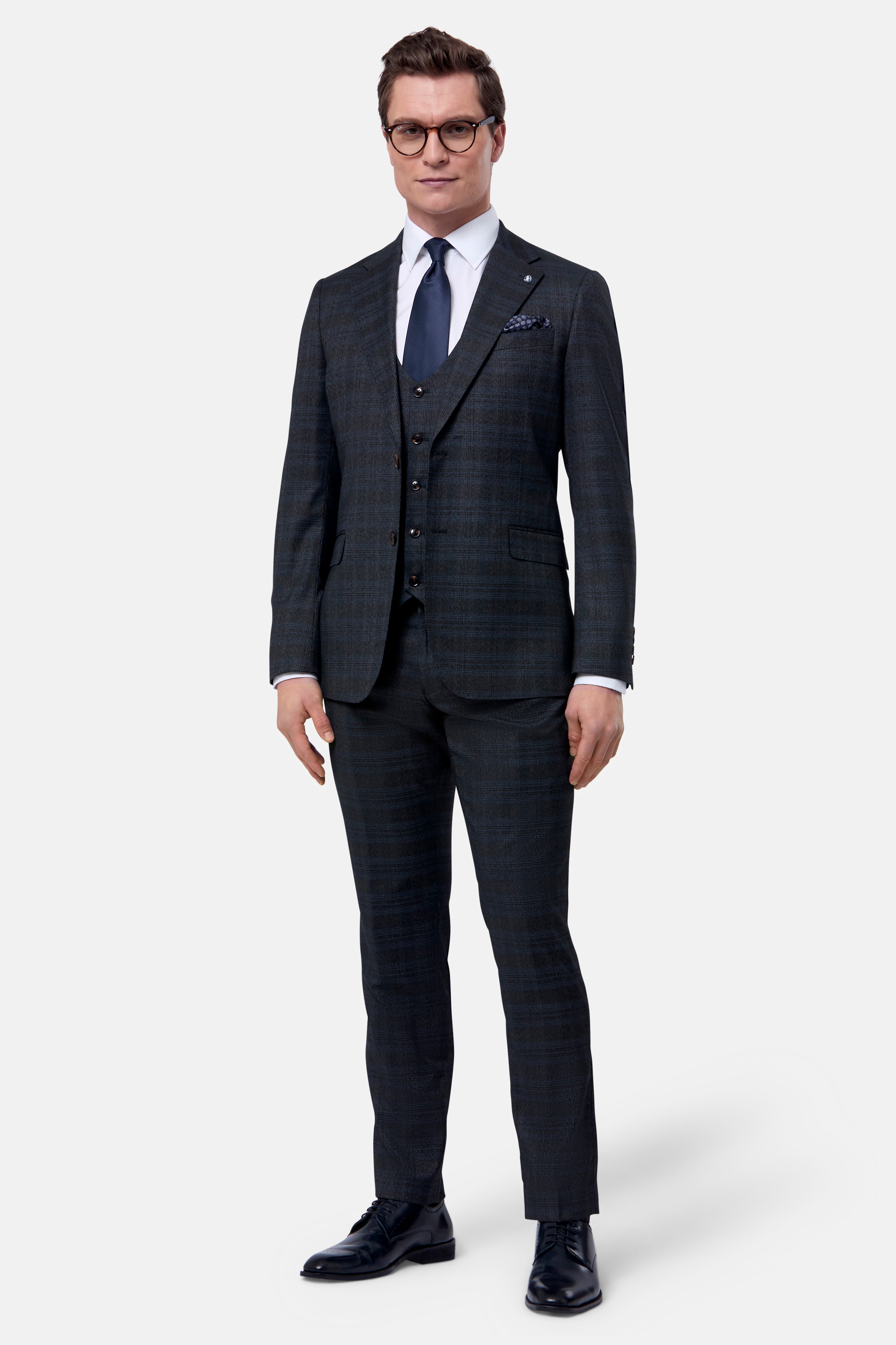 BENETTI Elijah Forest 3 Piece Tapered Fit Suit FOREST detail view