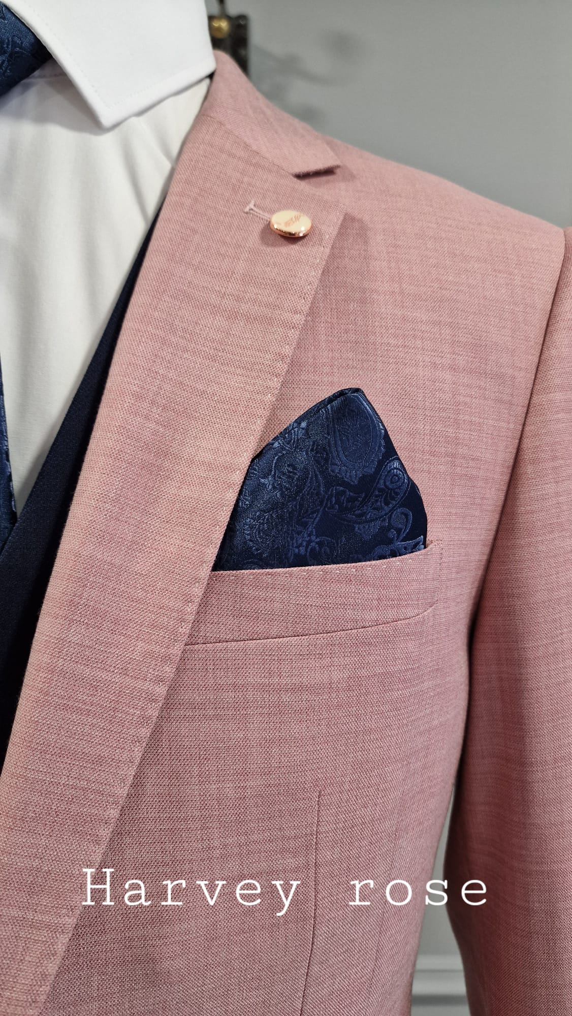 Harvey 3 Piece Suit - Rose-Close Up View