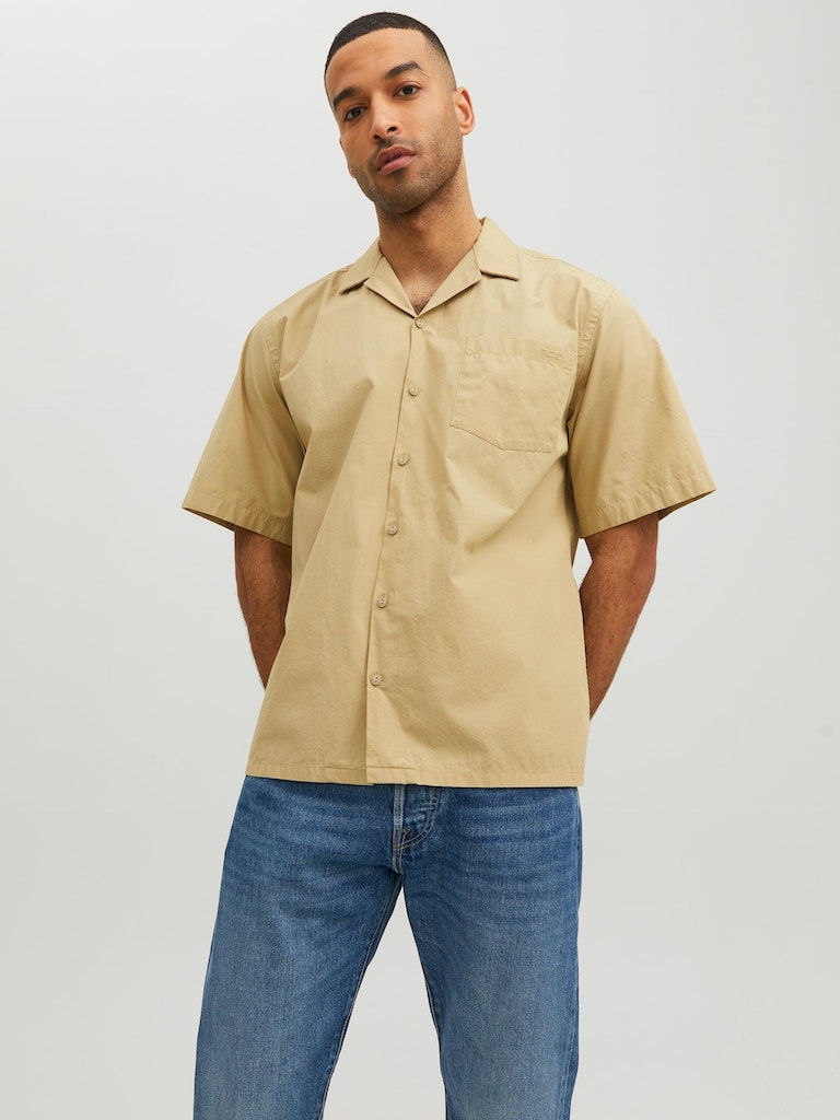 Men's Twill Cain Resort Shirt-Model Front View