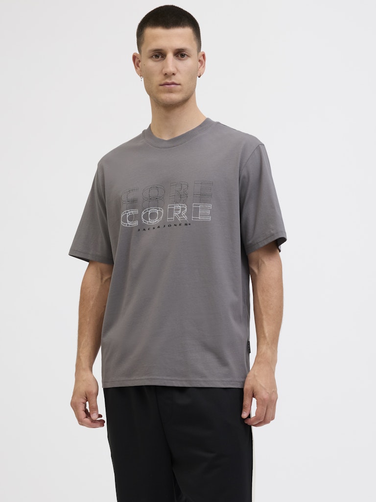 Men's Fusion Big Branding Tee Short Sleeve Crew Neck-City Skyline-Closer View of the Front