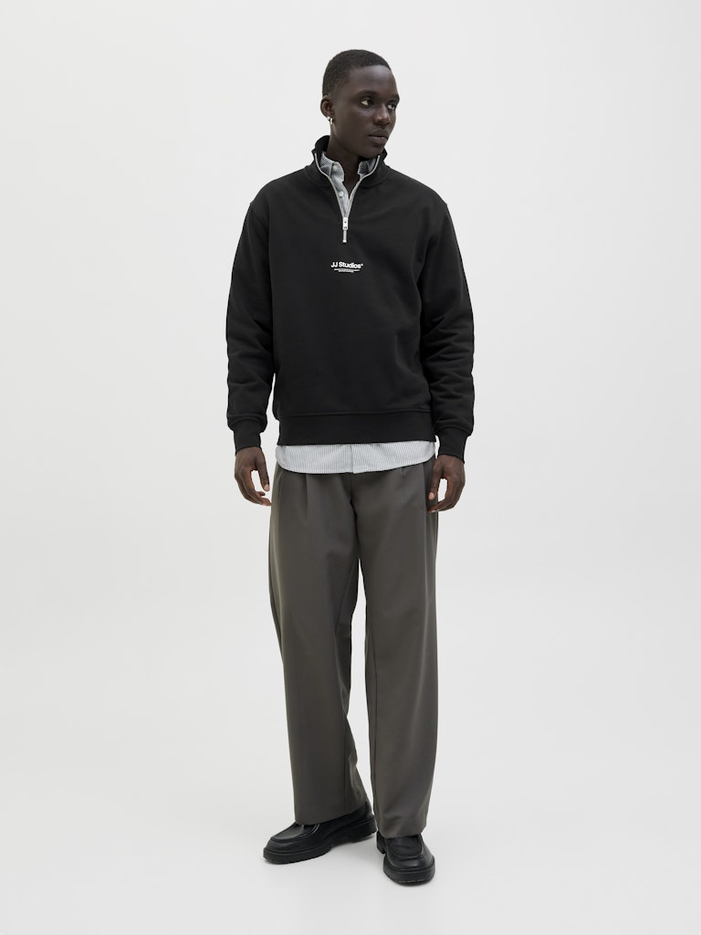 JACK & JONES Soho Sweat Quarter Zip-Black Black model front view