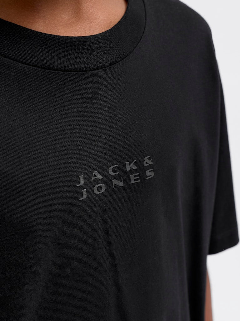 Black t-shirt with 'Jack & Jones' logo on a white background