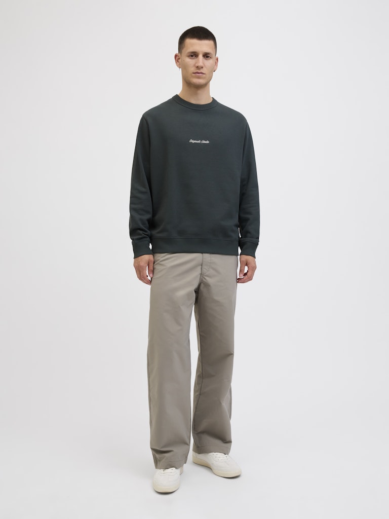 Men's Norrebro Emb Sweat Crew-Forest River-Model Full Front View
