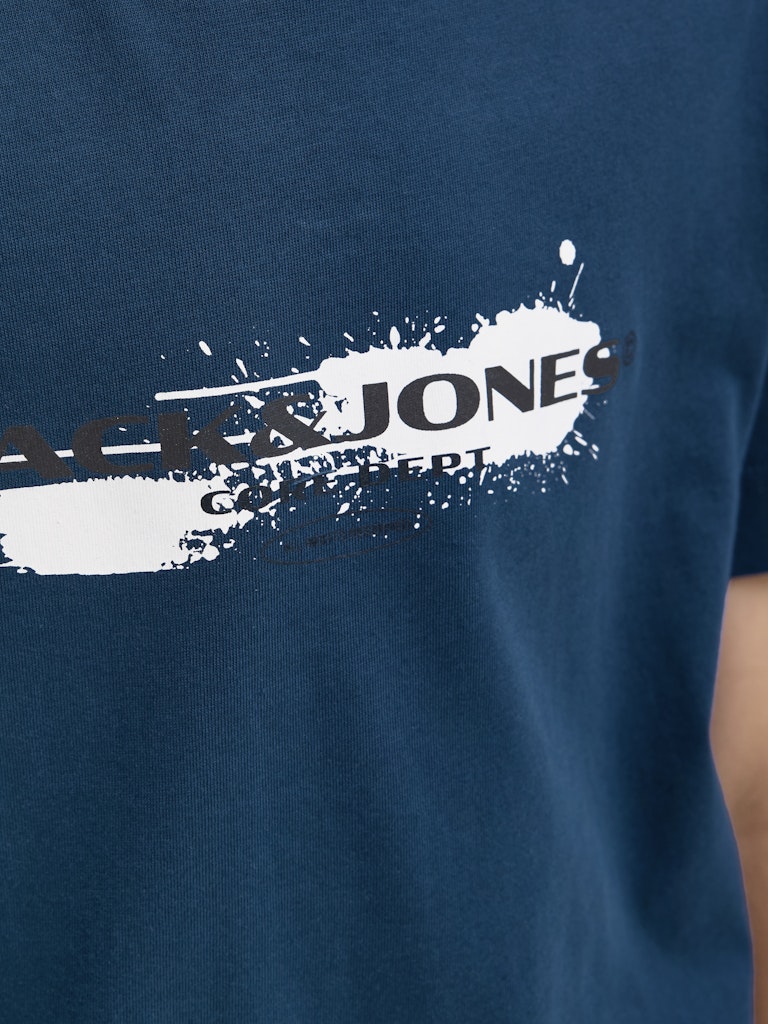 Condor Tee Short Sleeve Crew Neck Junior-Titan-Logo Front View