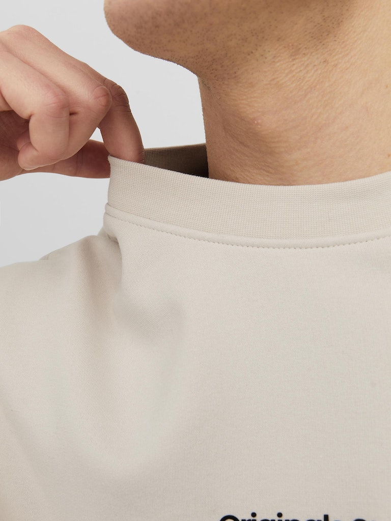 Men's Vesterbro Sweat Crew Neck-Moonbeam-Neck View
