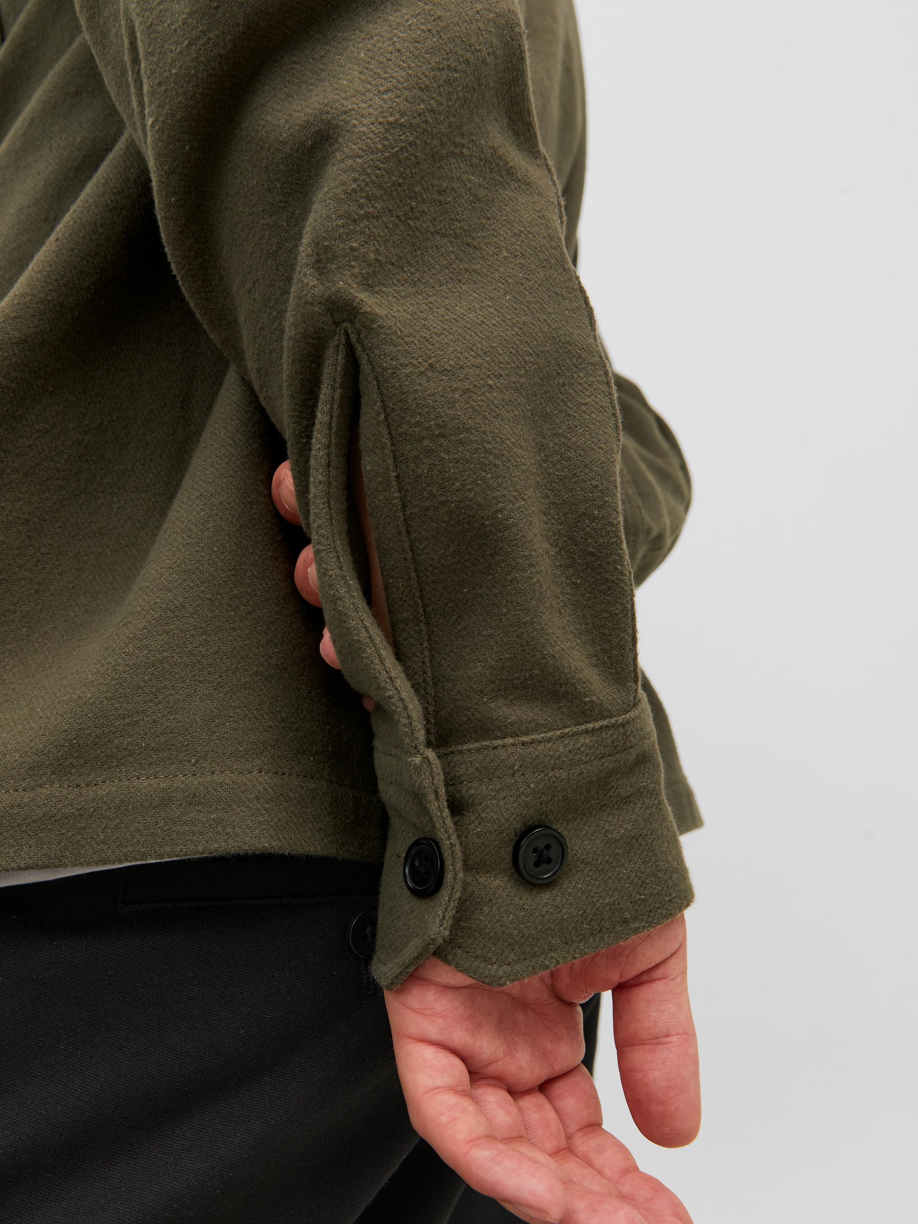 JACK JONES PREMIUM Roy Solid Overshirt Long Sleeve-Grape Leaf Grape Leaf detail view