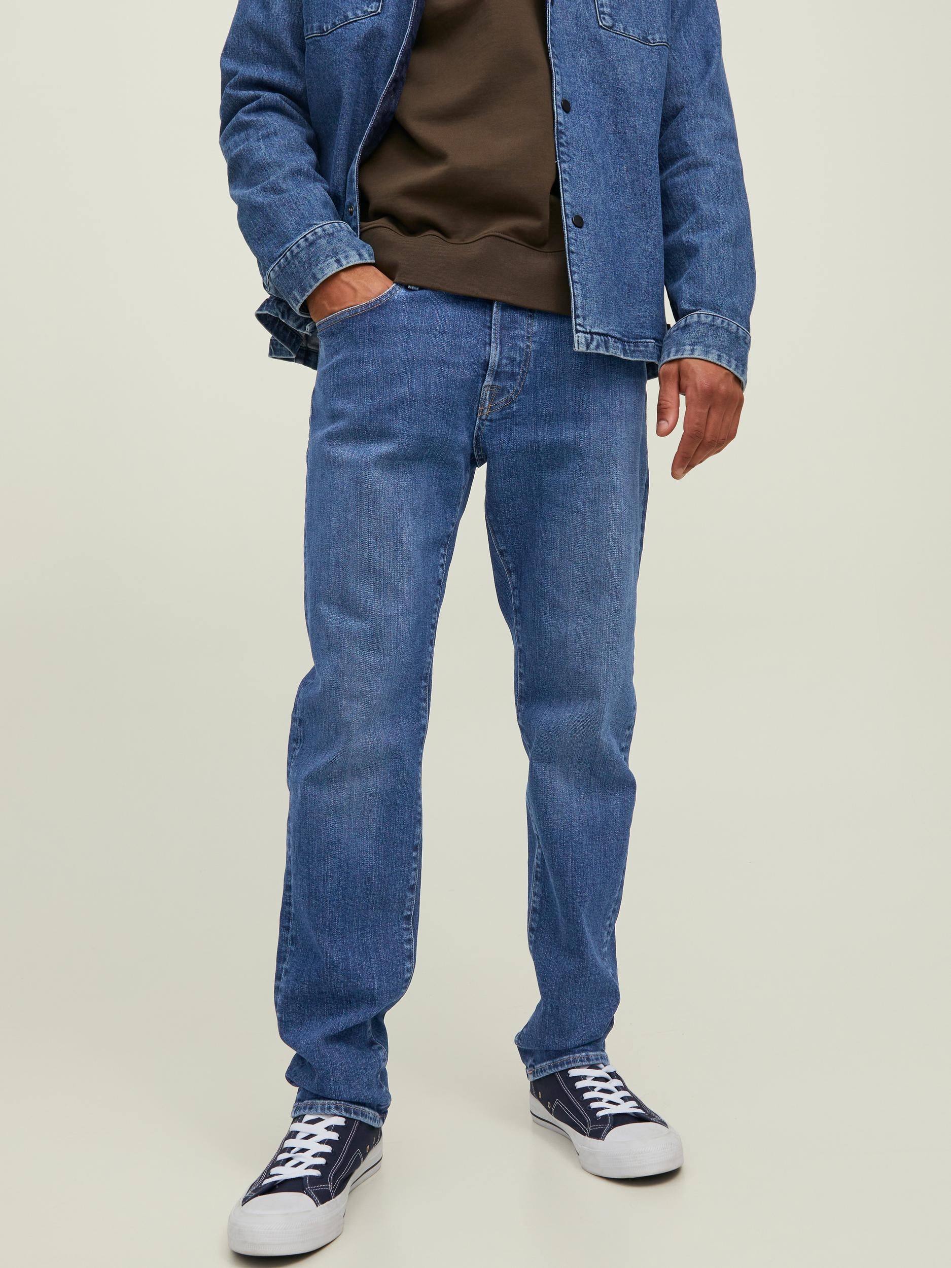 Men's Royal Comfort 811 Jeans-Front View