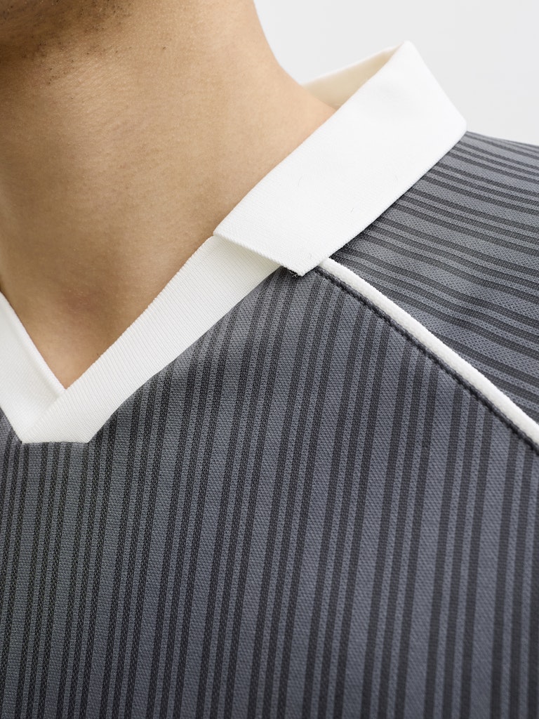JACK JONES CORE Eterna Football Polo - Grey Grey side view