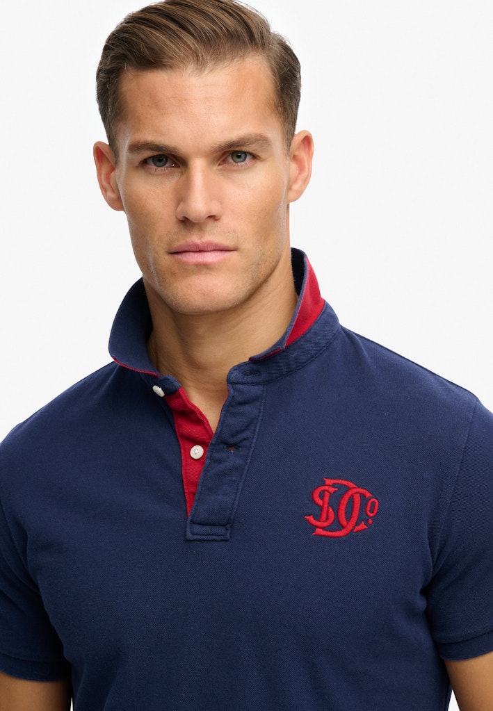 SUPERDRY Pique Monogram Polo-Darkest Navy/red Darkest Navy/Red detail view