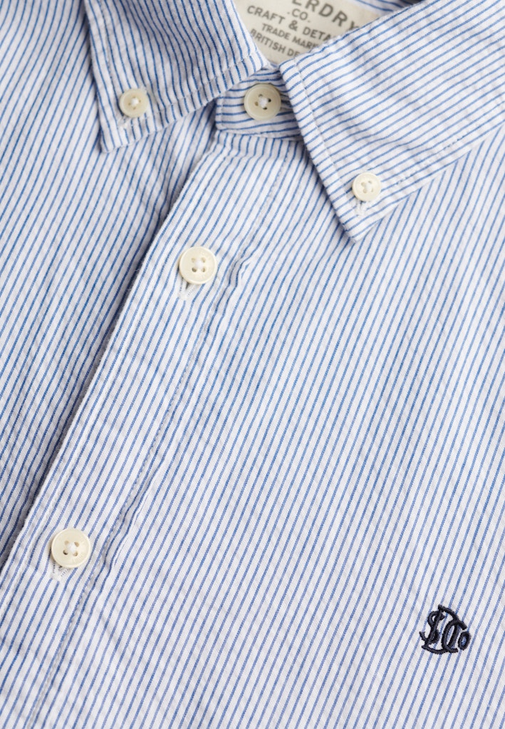 SUPERDRY Classic Seersucker short sleeve shirt-Cream/blue Cream/Blue close up view