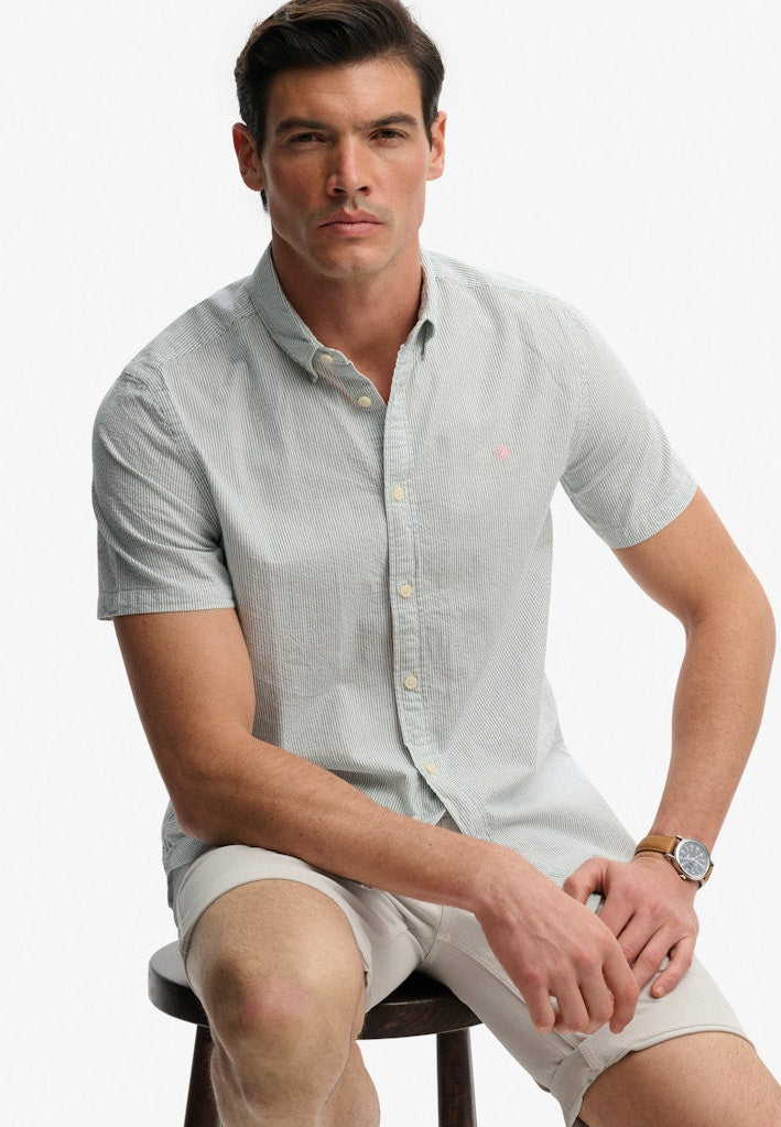 SUPERDRY Classic Seersucker Short Sleeve Shirt-Cream/green Cream/Green model front view