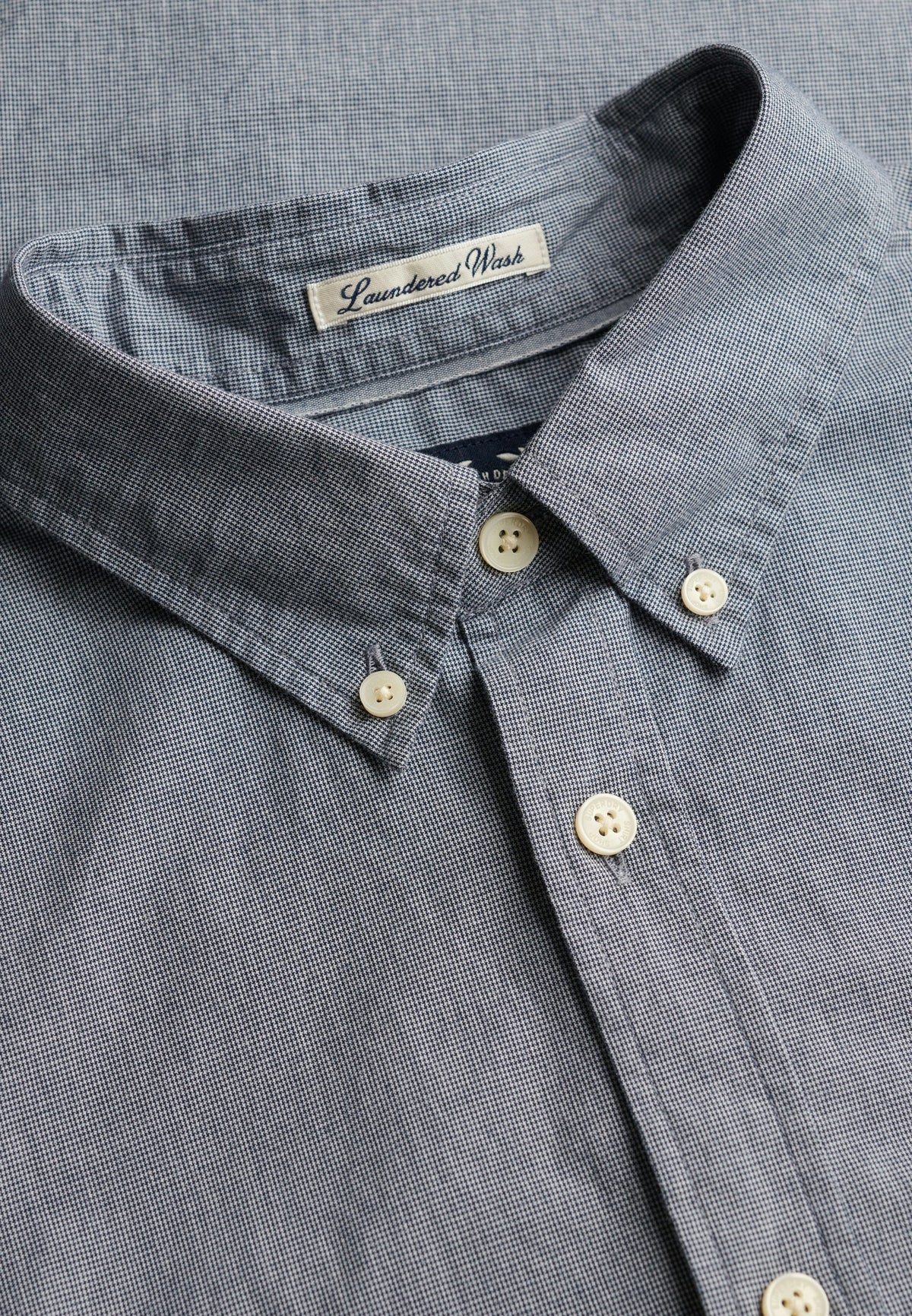 Collar detail on Superdry Preppy Poplin Long Sleeve Shirt in Navy Micro Houndstooth