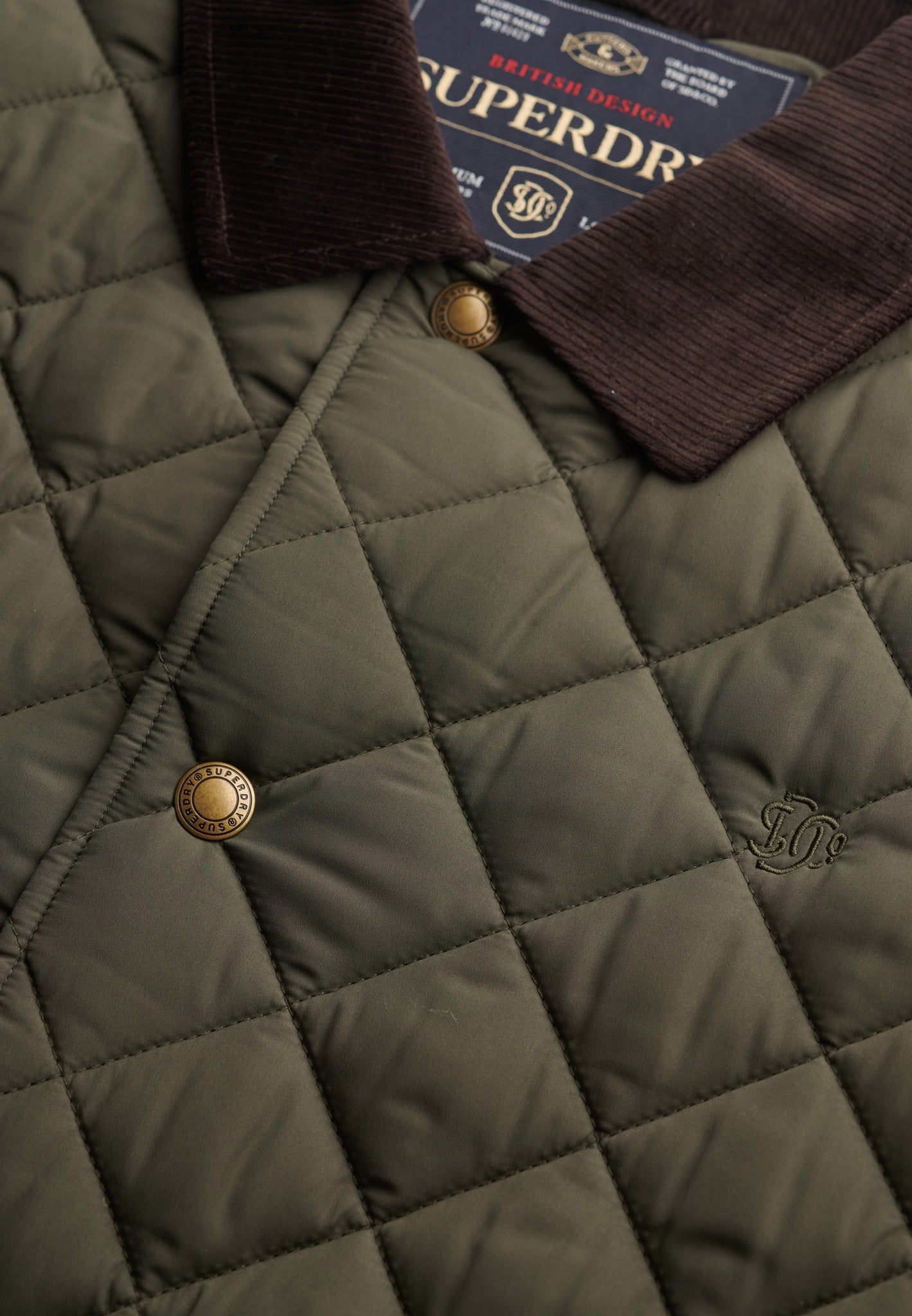 Superdry Quilted Estate Coach Jacket in Army Khaki quilted fabric detail