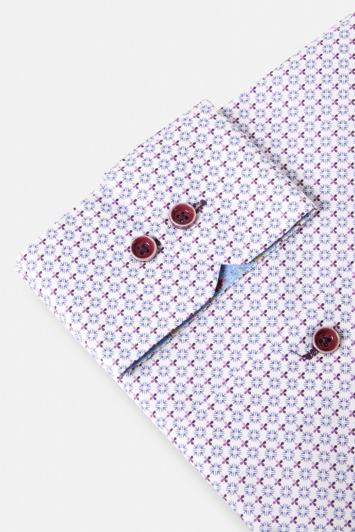 Benetti London Lilac Shirt cuff close-up with lilac patterned fabric and maroon buttons