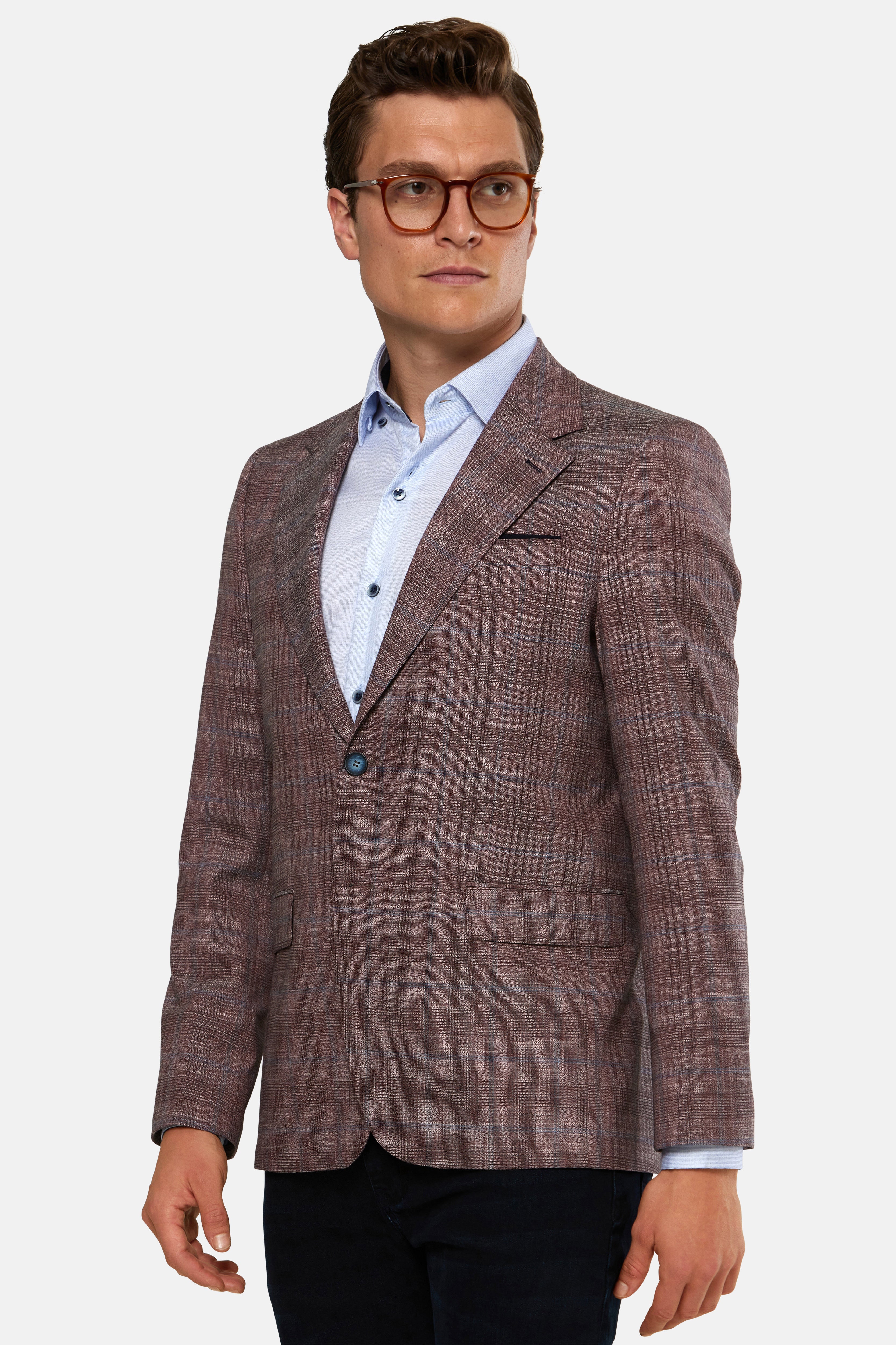 BENETTI Mangusta Tapered Fit Blazer Jacket - Berry Berry model front view
