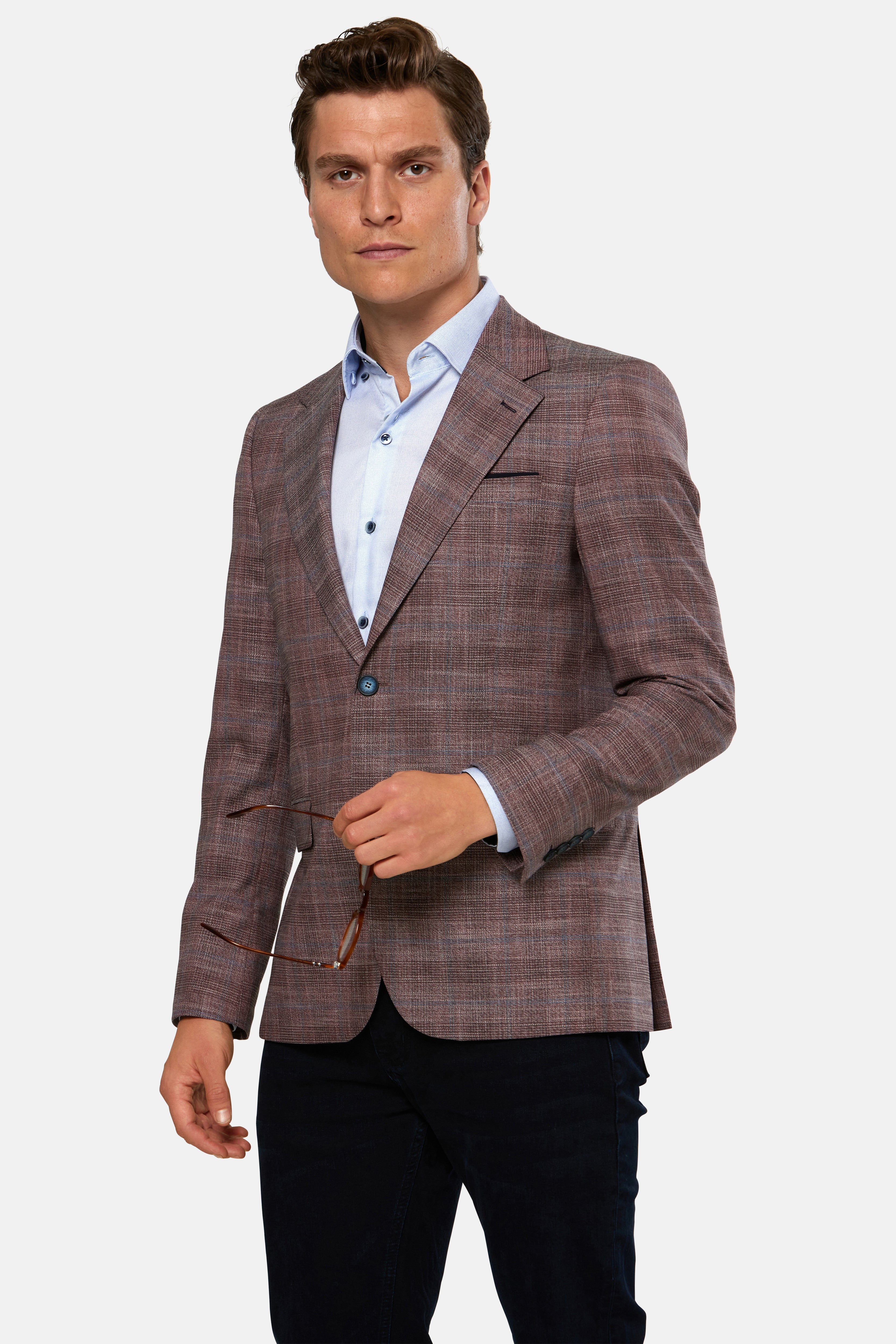 BENETTI Mangusta Tapered Fit Blazer Jacket - Berry Berry detail view