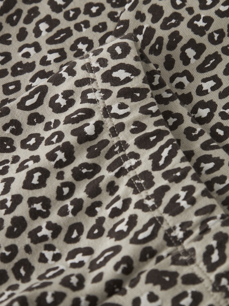 Leoana Flared Legging Peyote-Print Detail