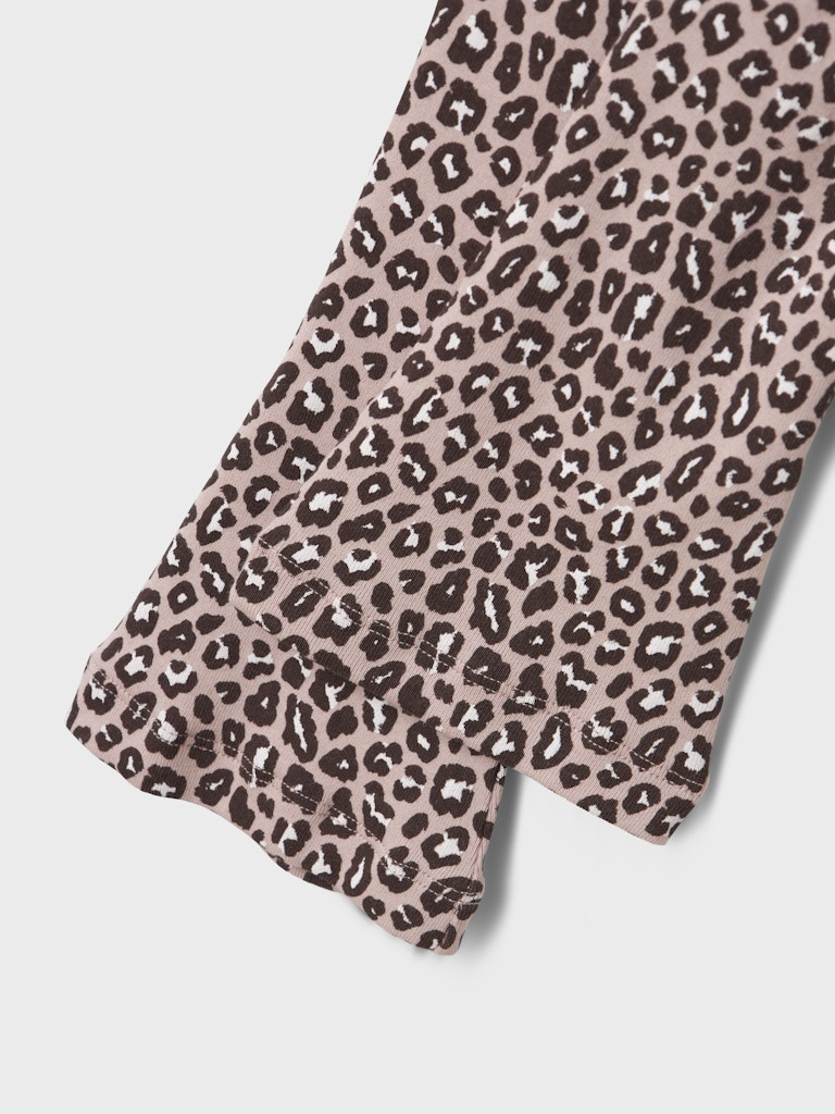 Leoana Flared Legging Pink-Print Detail
