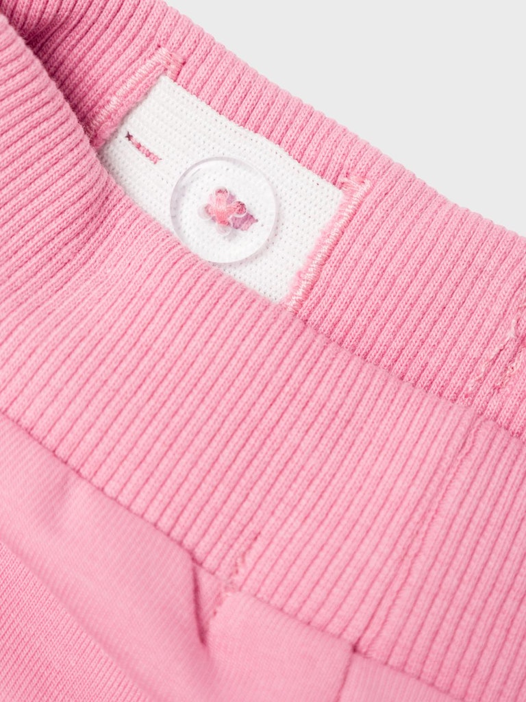 NAME IT Fabet Sweat Pant-Cashmere Rose Cashmere Rose model front view