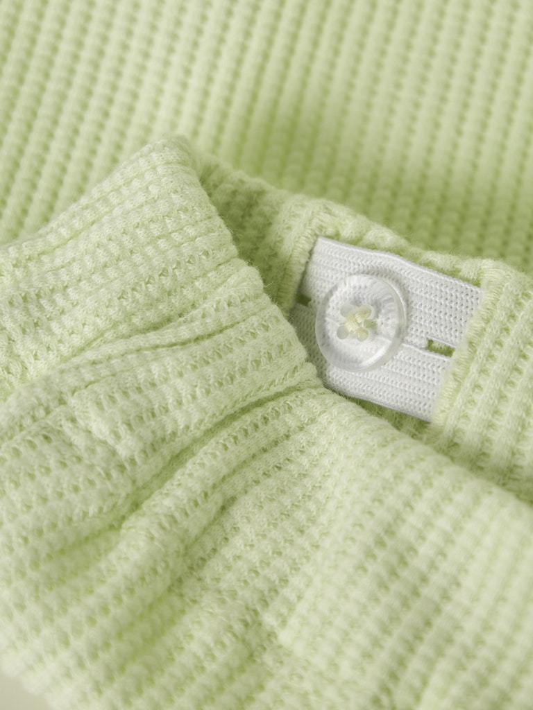 NAME IT Filukaz Toddler Girl Shorts Lime Cream detail view