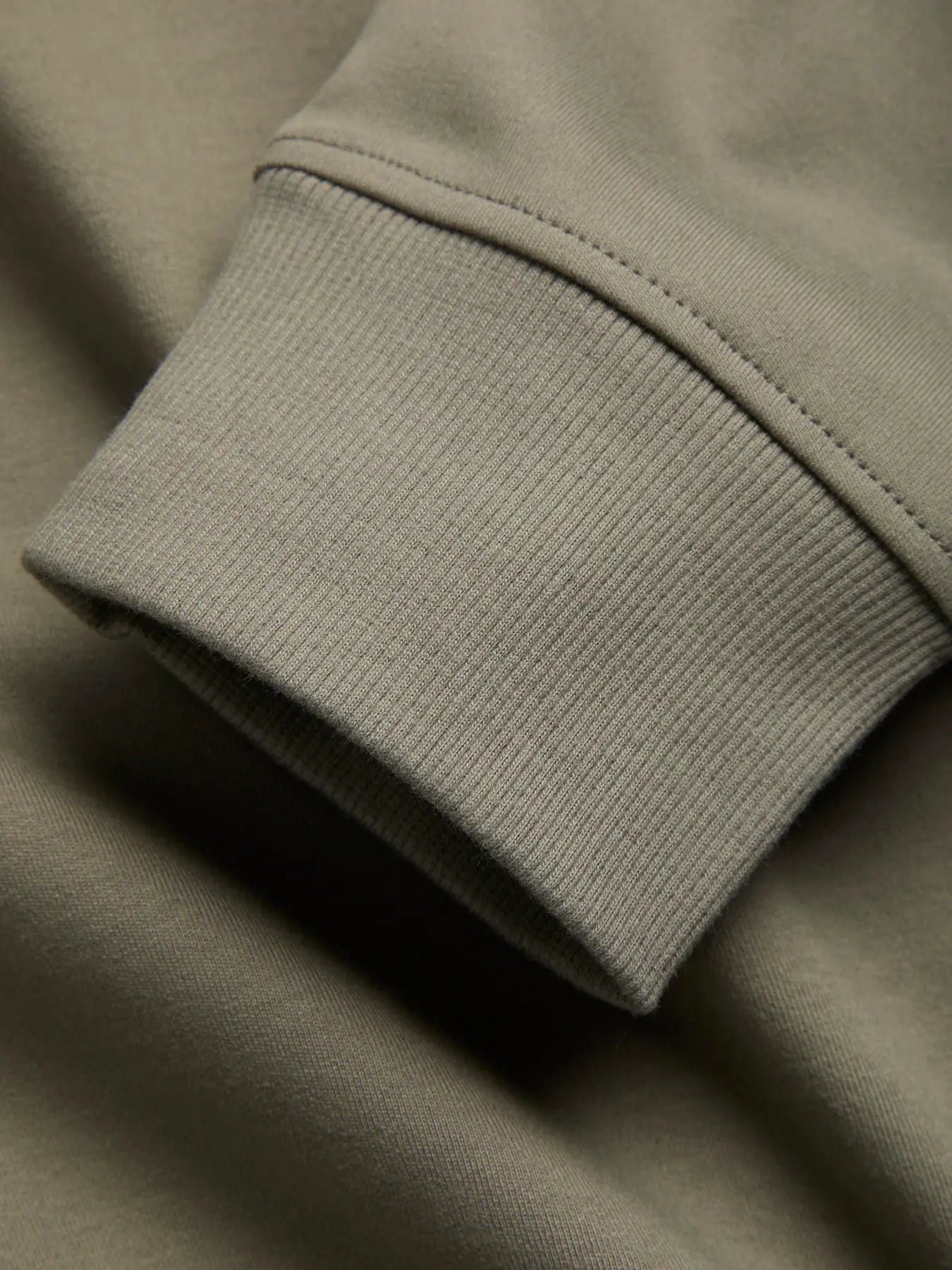 JACK & JONES Owen sweatshirt in Smokey Olive ribbed cuff detail