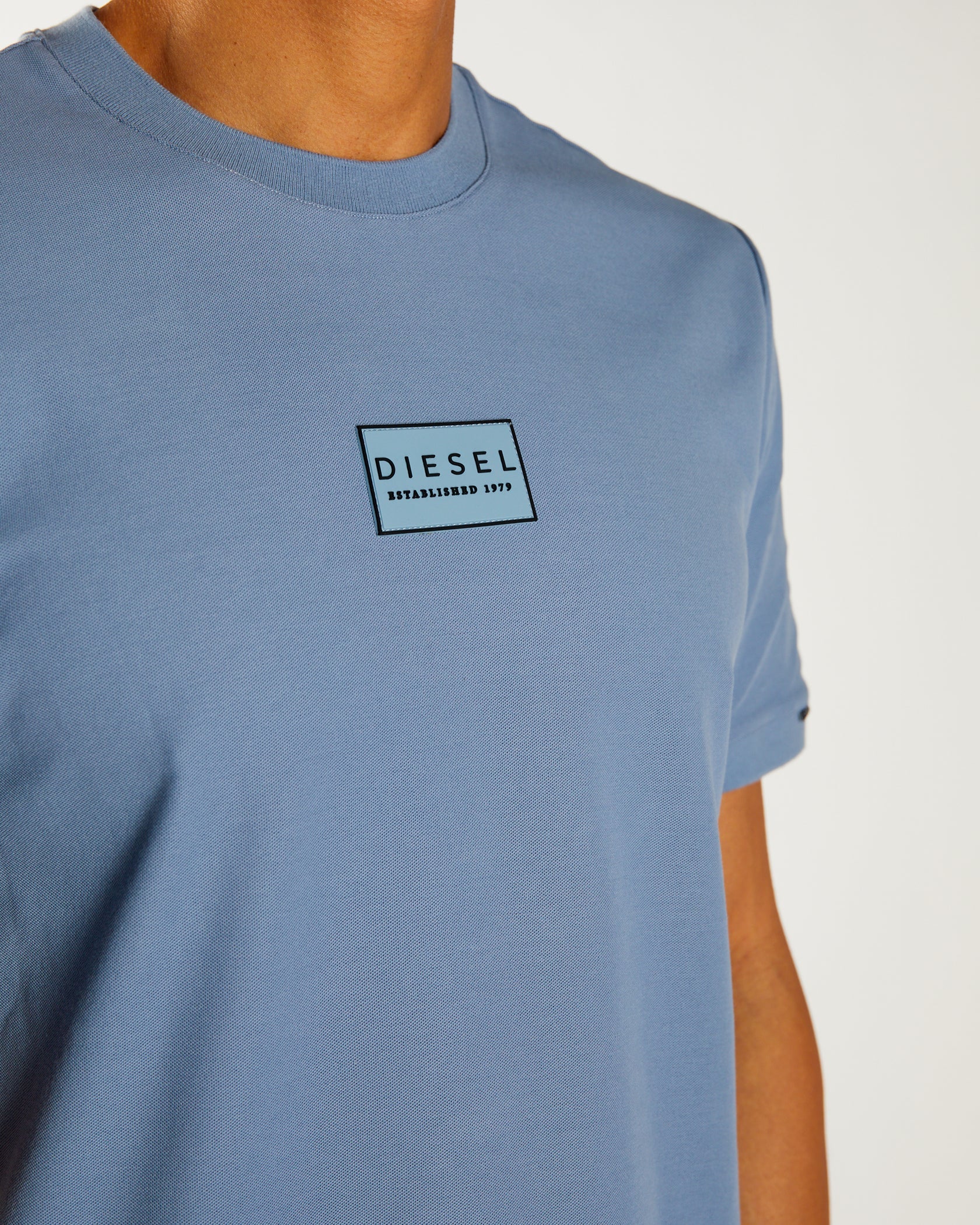 Men's Richard Cielo Blue Tee-Chest Logo View