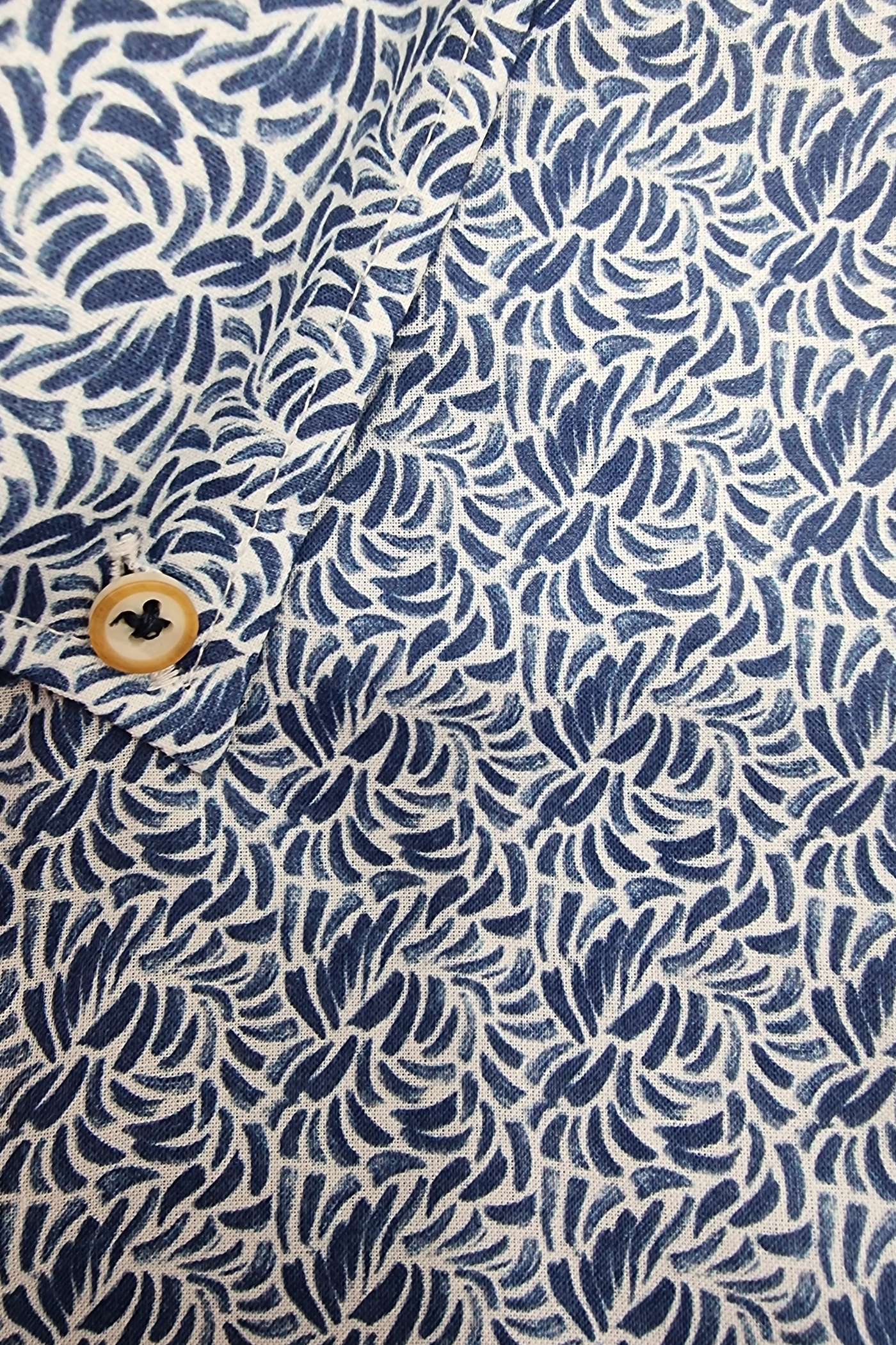 Men's Garray Light Blue Shirt-Close Up View