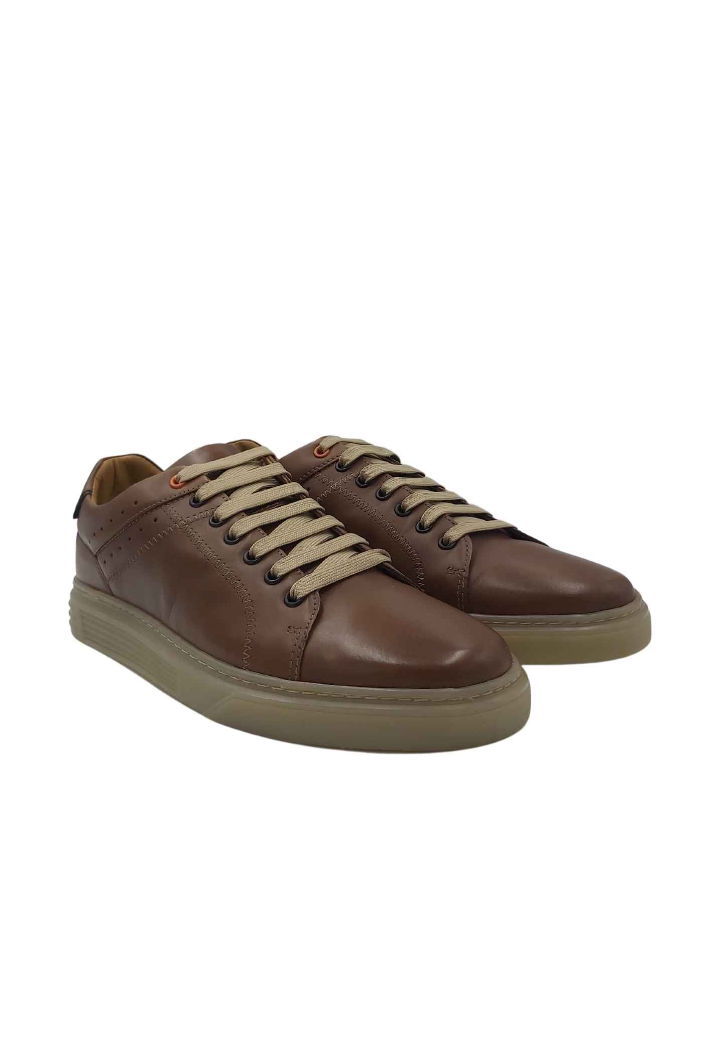 Dubarry Stash Tan Shoe Tan model front view