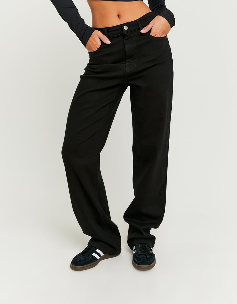 Ladies Mid-Waist Black Straight Trousers-Clser View of the Front
