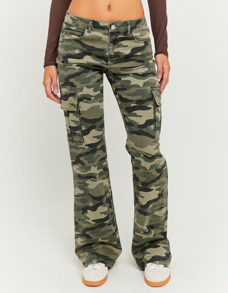 Back model view of the camouflage bootcut cargo trousers