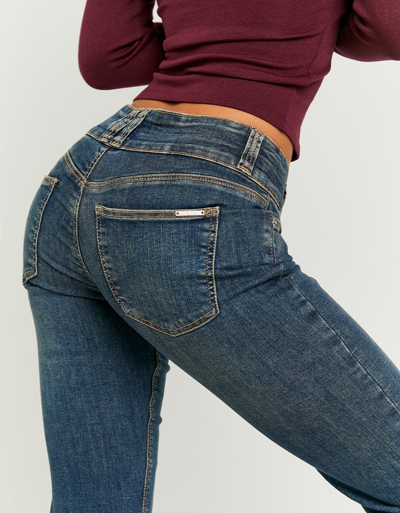 Ladies Low-Waist Blue Bootsut Jeans-Back Pocket View