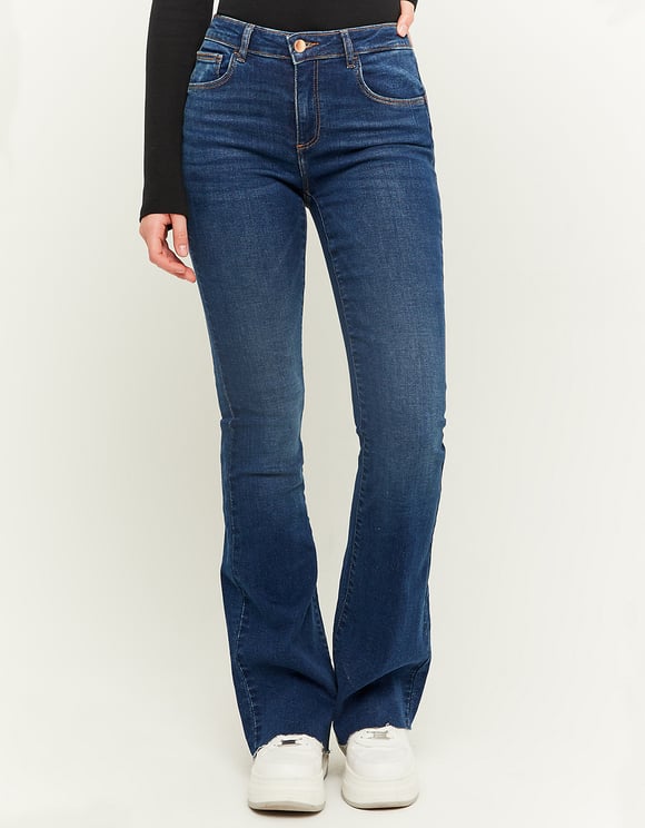 Ladies Push Up Flared Jeans With Medium Waist-Model Front View