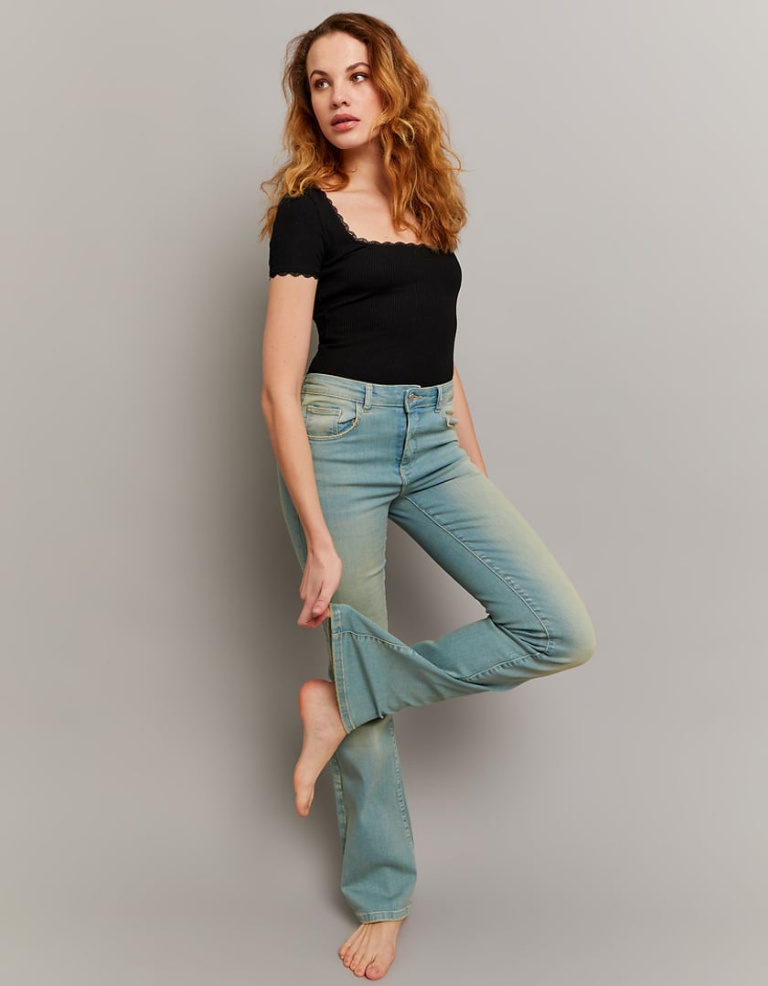 Tally Weijl Push Up Mid Waist Flare Jeans BLUE model front view